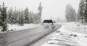 car-in-snowstorm